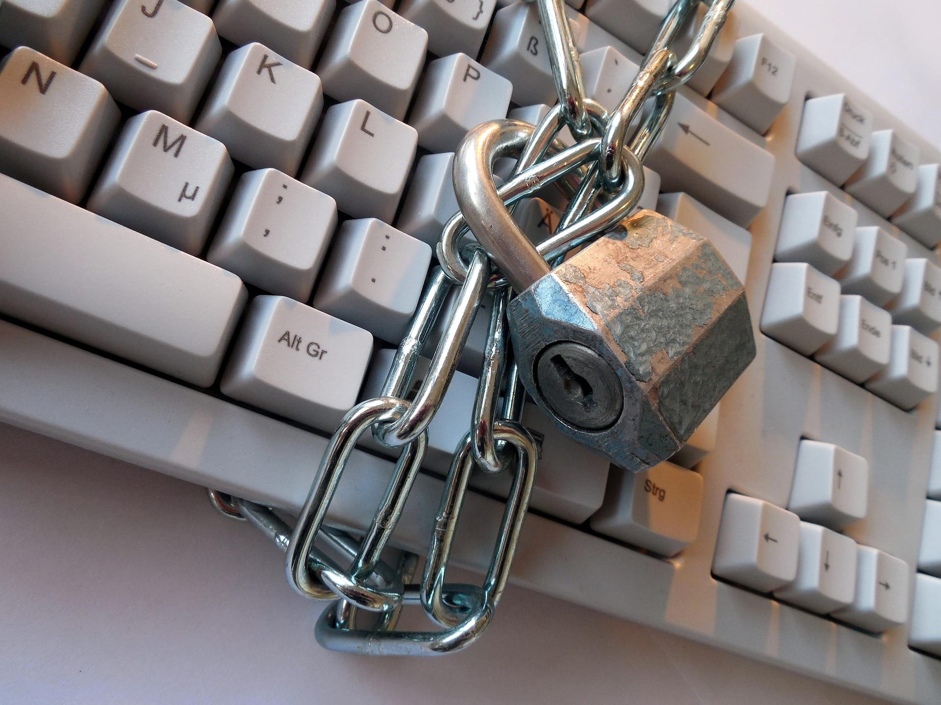 Data Defiance: Taking Back Your Internet Privacy